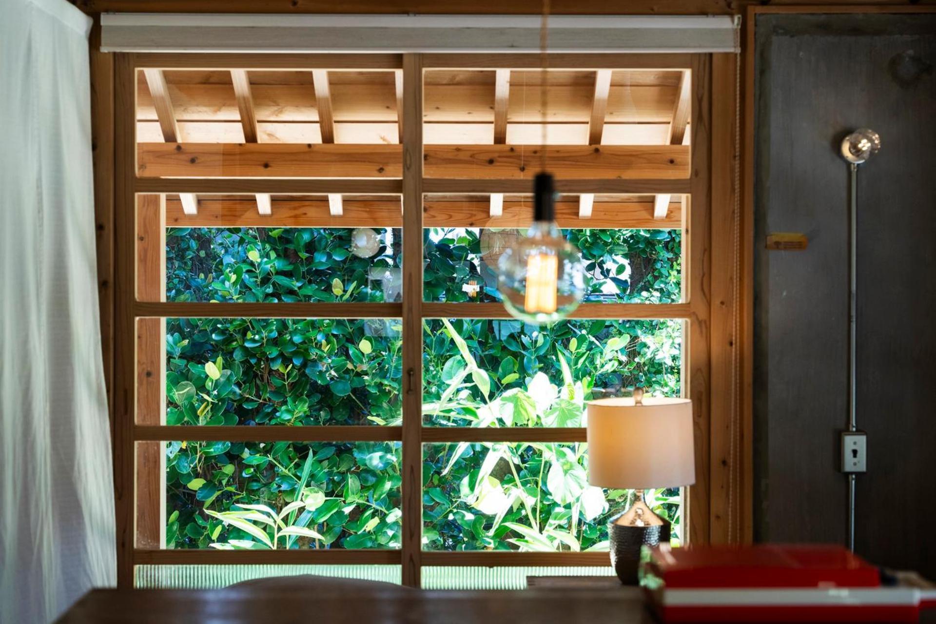 フクギに囲まれた家 さばんぎ沖縄古民家 Savangi Okinawan Designed Folk House 今帰仁村 エクステリア 写真